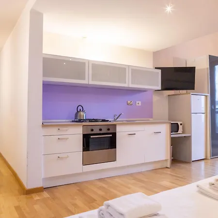 Apartment Sant'ambrogio - Leonardo *